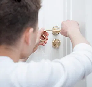Advanced Lock & Key Shop,Co Lynn, MA 781-203-8059 - lock-repair